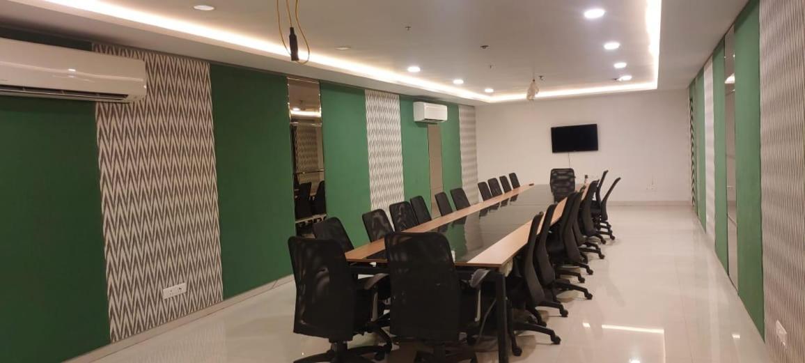 Hotel Ssr Grand ไฮเดอราบัด ภายนอก รูปภาพ