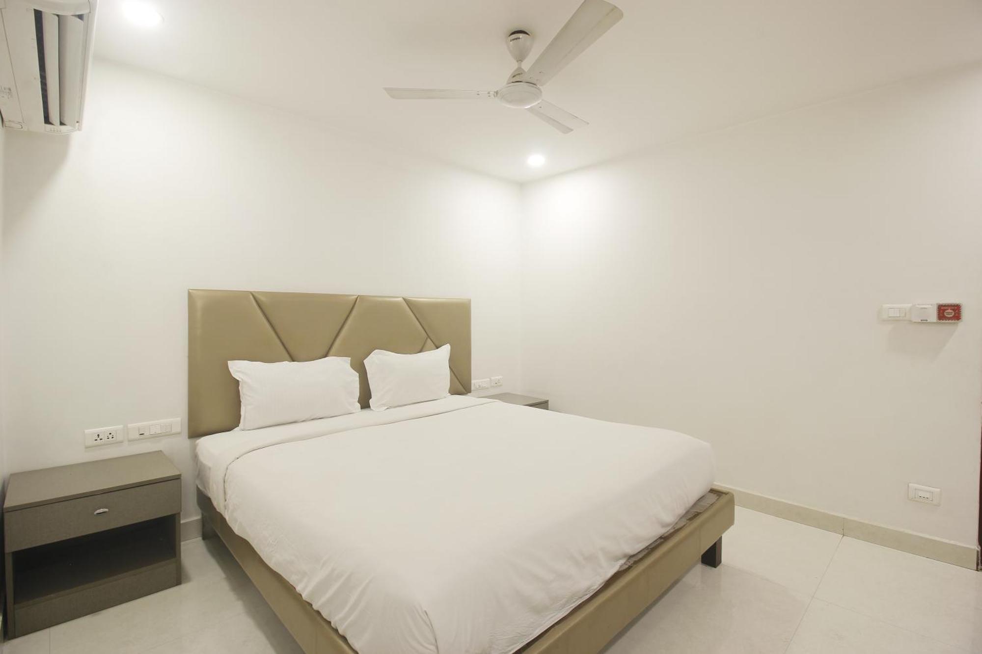 Hotel Ssr Grand ไฮเดอราบัด ภายนอก รูปภาพ